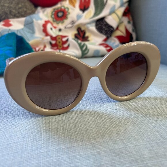 Burberry Sunglasses Margot  - Nude color  #BE4370U #399013 - Picture 1 of 6